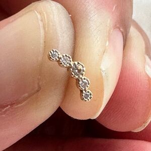 NEW w/o Tag-Buddha INFINITY Yellow Gold CZ Press Fit Earring